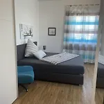 Apartman Festl - Naehe Messe Muenchen, Therme Erding *