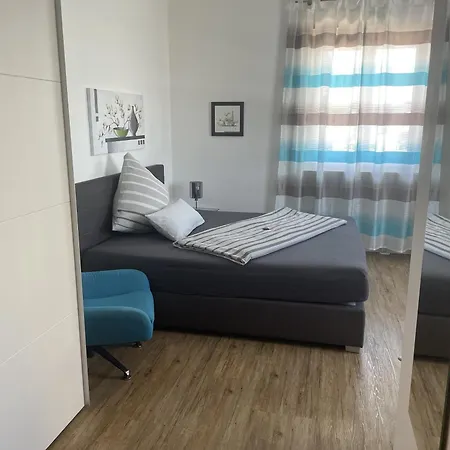 Apartament Festl - Naehe Messe Muenchen, Therme Erding *